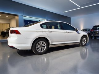 Volkswagen Passat 2022