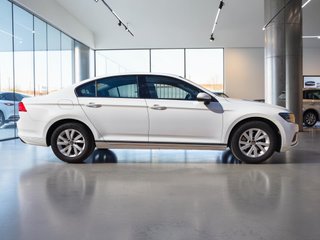 Volkswagen Passat 2022