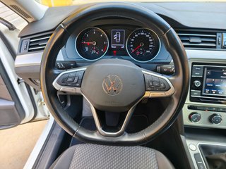 Volkswagen Passat 2022