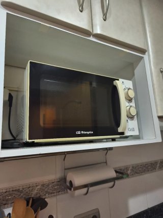 Microondas Orbegozo Grill