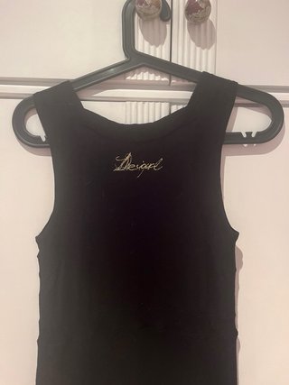 Vestido Negro Desigual con Estampado Floral