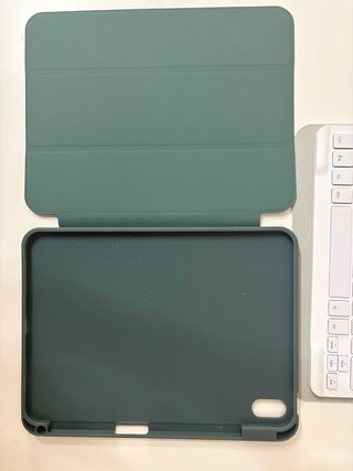 iPad Pro 11 M4 256GB Wi-Fi + Tastiera + 2 Cover