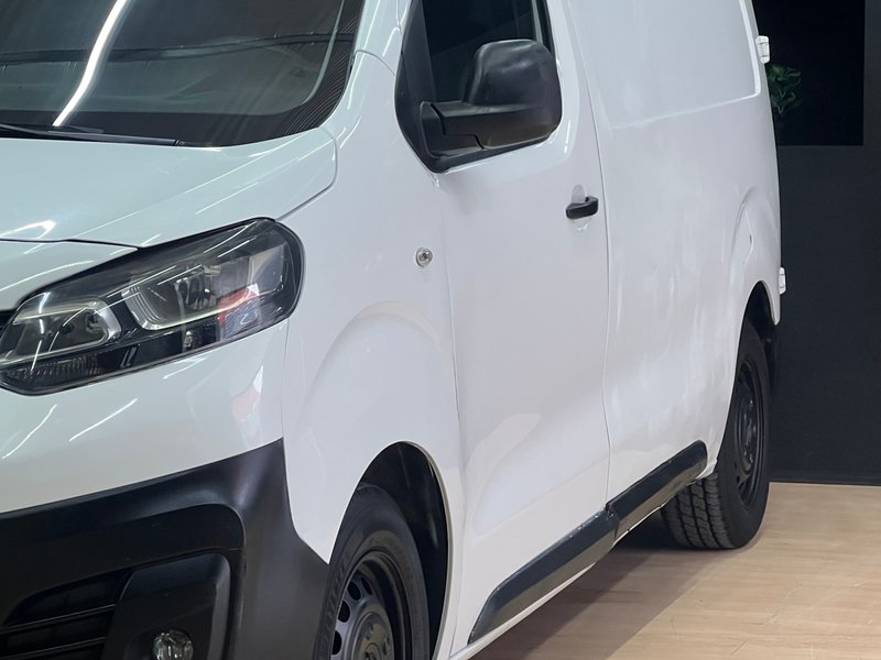 Opel Vivaro 2020, foto 14
