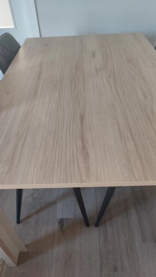 Mesa comedor 1,40 x 0,90x75 alto extensible
