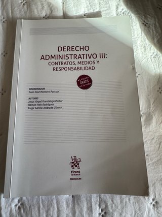 Libro derecho administrativo III UNED CCJJAAPP