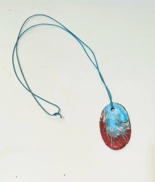 Collana ciondolo ovale pietra blu e rossa