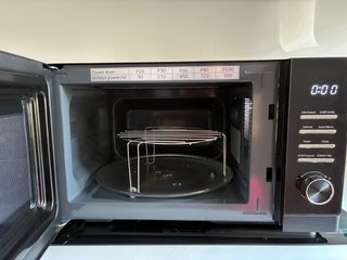 Microondas Grill Koenic 23L