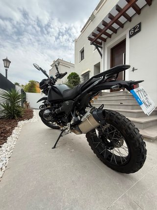BMW R1200GS Adventure Negra