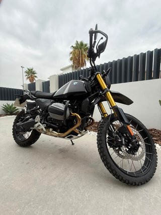 BMW R1200GS Adventure Negra