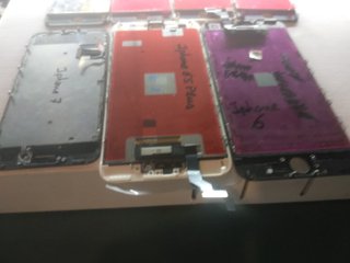 Set di schermi per iPhone vecchi 4S, 6, 6S e 7