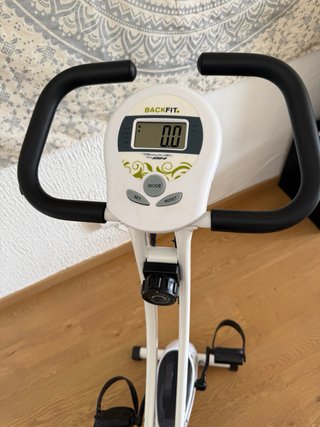 Bicicleta estática plegable BH Tecnovita Back Fit