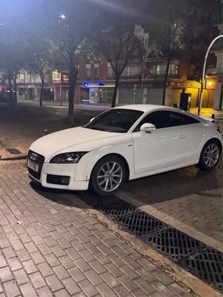 Audi TT 2011