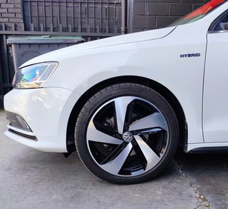VOLKSWAGEN JETTA HYBRID SPORT 1.4 DSG ETIQUETA ECO