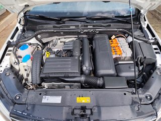 VOLKSWAGEN JETTA HYBRID SPORT 1.4 DSG ETIQUETA ECO