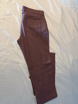 Pantalón Versus Morado Mujer