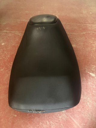 Asiento Yamaha Maxter 125 delantero