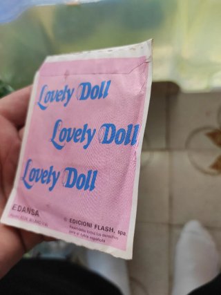 Sobre de cromos Lovely Doll 10 pts