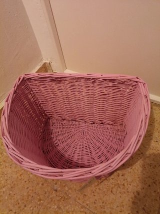 Cesta mimbre rosa