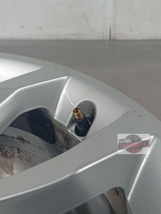 LLANTA Audi A4 Berlina (8W2)(08.2015->)