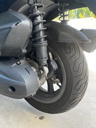 Kymco Superdink 350i ABS TCS