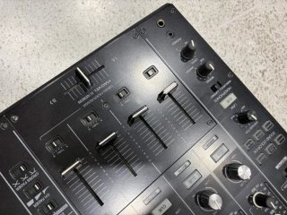 Pioneer DJ DJM-900NXS2 + Flightcase