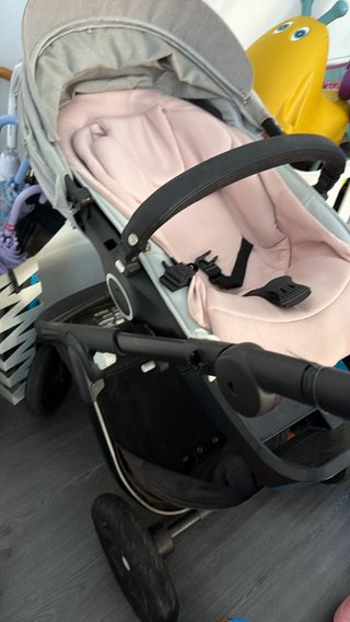 Carro Bebé Stokke Trailz Gris/Rosa