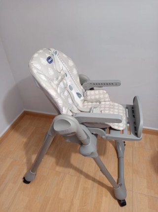 Trona Chicco Polly Plegable Girafa