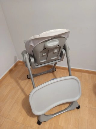 Trona Chicco Polly Plegable Girafa