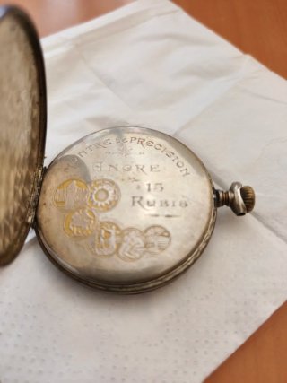 Reloj de bolsillo de plata