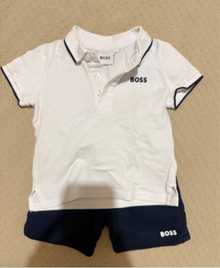 Conjunto BOSS bebé blanco y azul