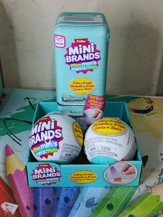 ZURU Mini Brands Fill The Fridge+ 2 Mini Minis