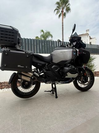 BMW R 1300 GS Adventure Negra/Plata