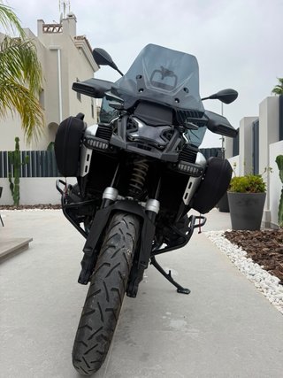 BMW R 1300 GS Adventure Negra/Plata