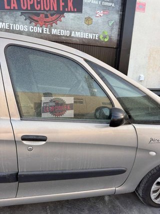 PUERTA DELANTERA DERECHA Citroen Xsara Picasso