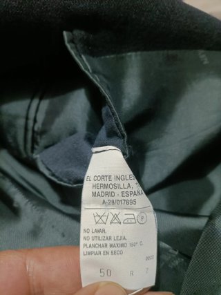 Americana Pierre Balmain Talla 50 Negra