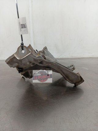 SOPORTE DEL EJE DELANTERO Audi A4 Berlina (8W2)(08.2015->)