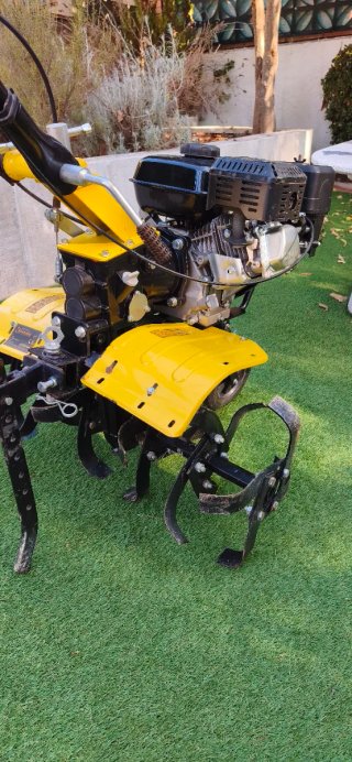 Motocultor