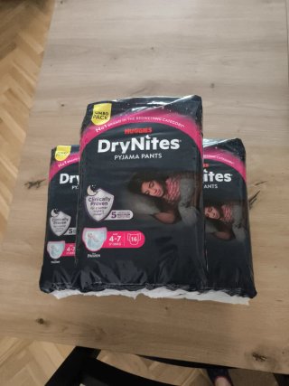 Pañales Huggies DryNites Talla 4-7