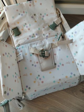 Trona portátil Jané Avant convertible en bolso