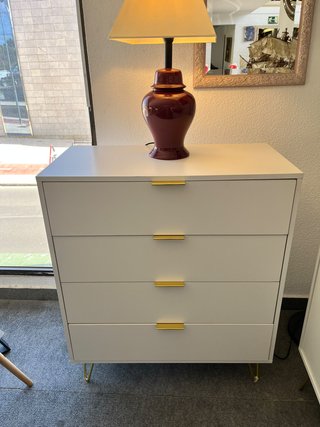 Conjunto 2 Cómodas Blancas Patas Doradas