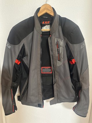 Chaqueta LS2 Talla S con protecciones