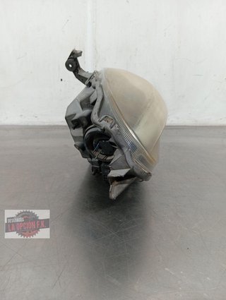 FARO IZQUIERDO Nissan Micra (K12E)(11.2002->)
