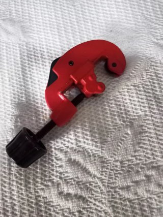 Cortatubos profesional rojo