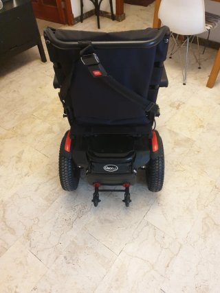 Silla de Ruedas Eléctrica Sunrise Medical Quickie