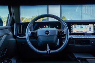 Opel Astra 2025