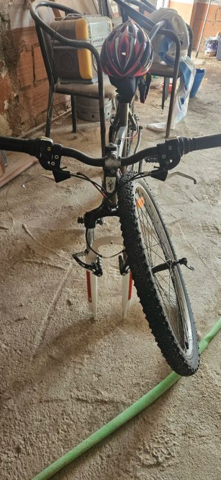 Bicicleta B'TWIN Naranja Montaña y bici rockrider