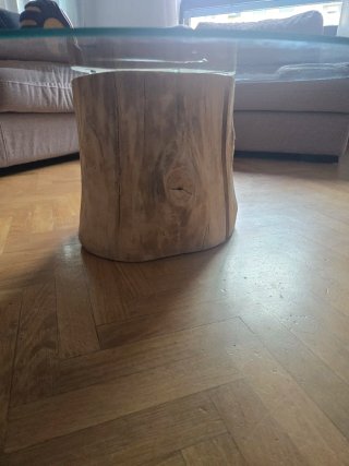 Mesa centro cristal y tronco madera pulido