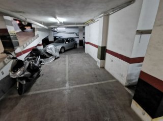 Alquiler de plaza de garaje Coche pequeño