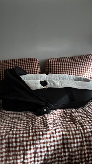 Capazo bassinet Yoyo Negro con adaptadores
