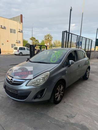 MANGUETA DELANTERA IZQUIERDA Opel Corsa D (2006->)